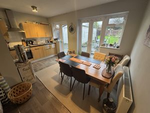 Photo 9- click for photo gallery